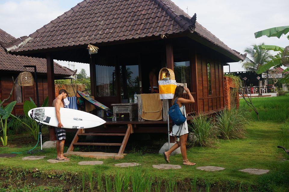 Keramas Surf Camp Hotel Exterior photo